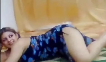 Опрос пронзительной киски